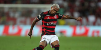 Manchester City Still Gunning For 21-Year-Old Right Back: Is He A Risky Bet For The Club? Manchester City Still Gunning For 21-Year-Old Right Back: Is He A Risky Bet For The Club?