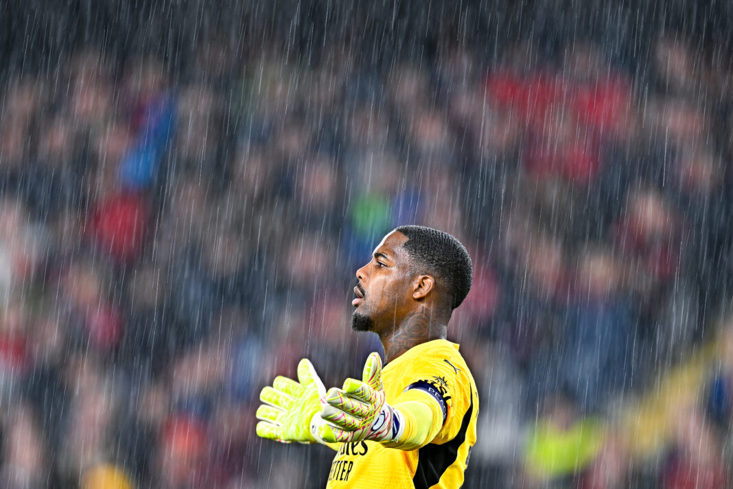 Mike Maignan Wants To Move To Chelsea