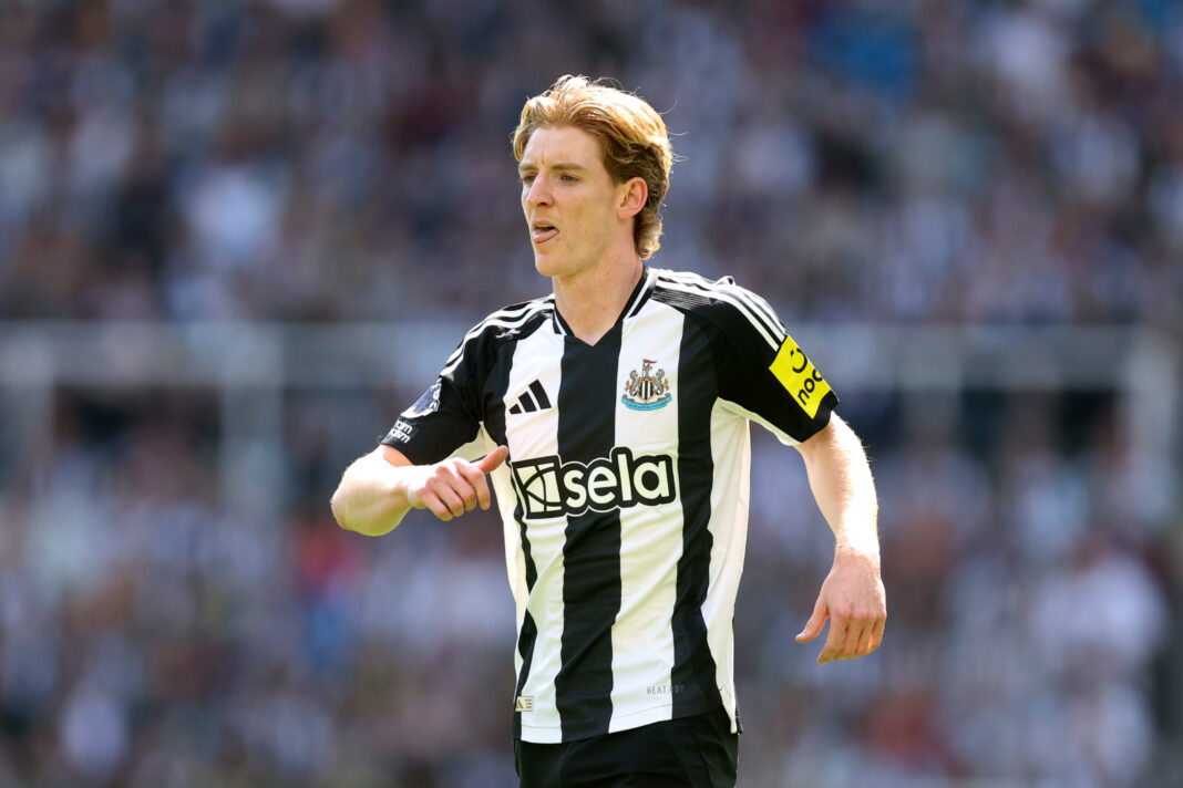 Newcastle United FC v Chelsea FC - Premier League Liverpool