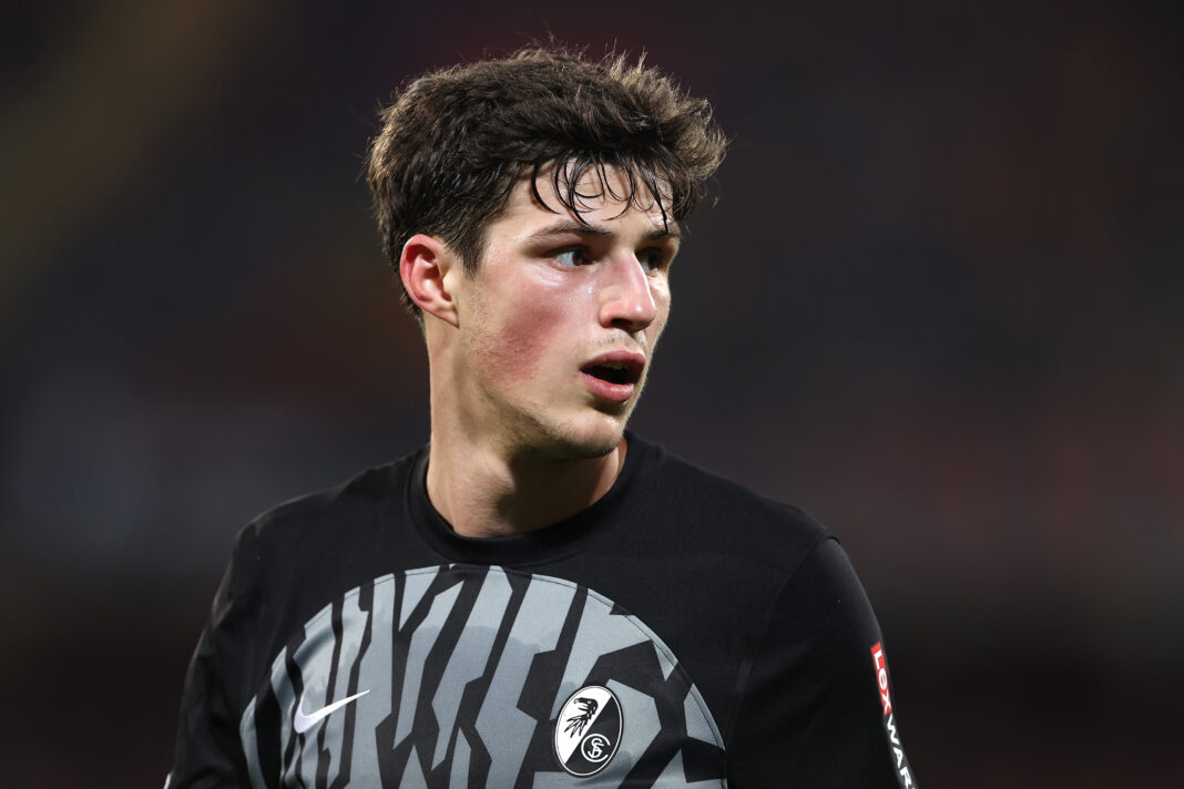 RC Lens v Sport-Club Freiburg: Knockout Round Play-offs First Leg - UEFA Europa League 2023/24 Newcastle United