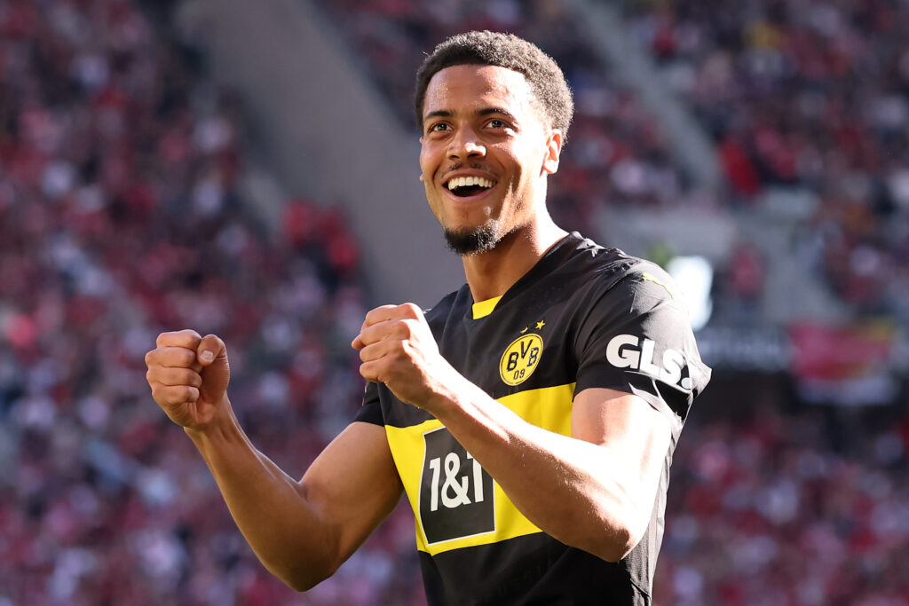 Chelsea Have Their Initial Offer Of Around €35 Million Rejected For Jamie Gittens