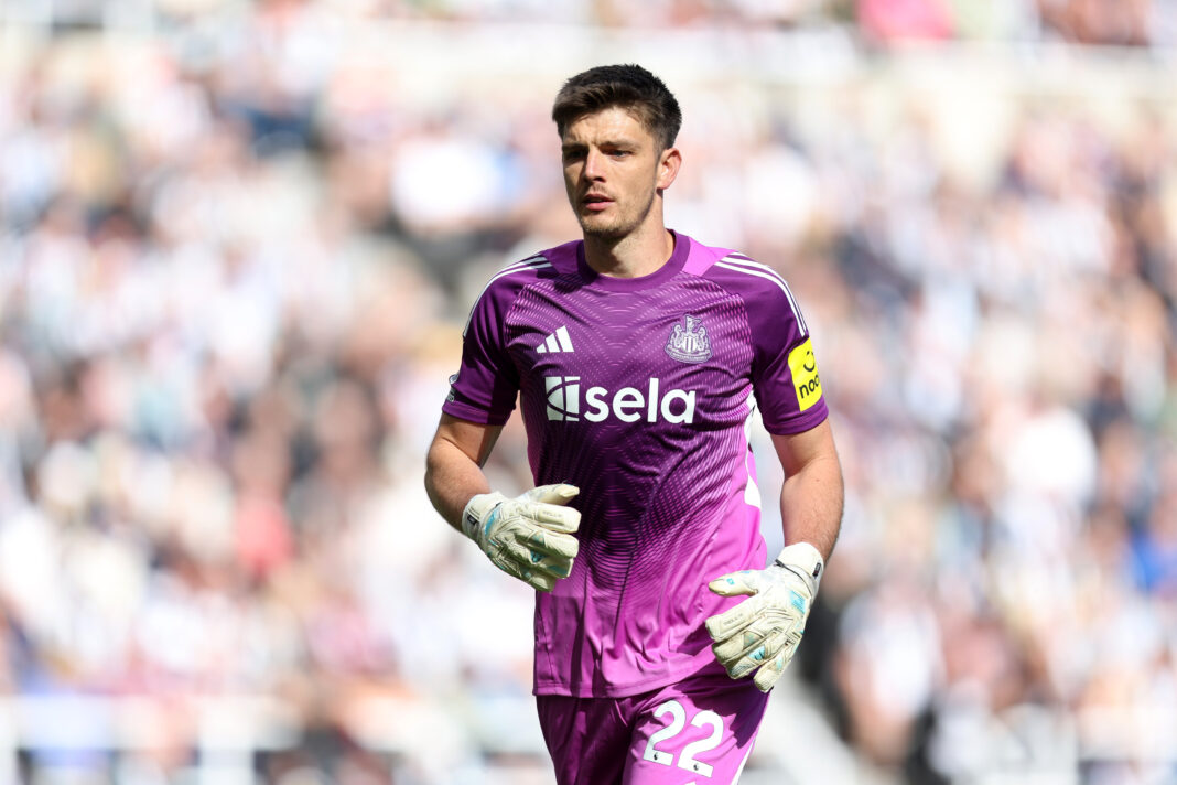 Newcastle United FC v Everton FC - Premier League Manchester United Want To Sign 33-Year-Old Newcastle United Player