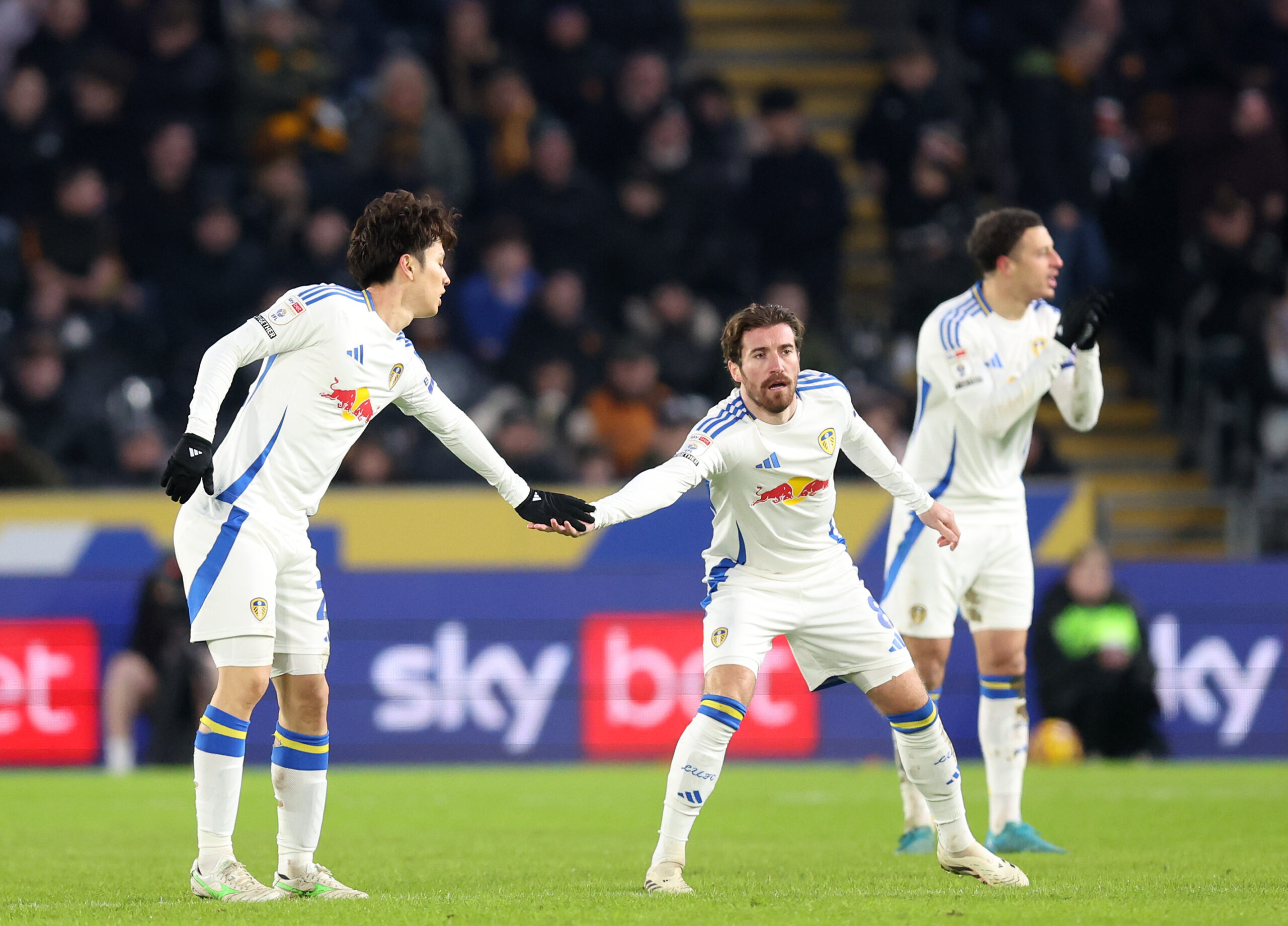 Rangers signing Rothwell in action for Leeds United