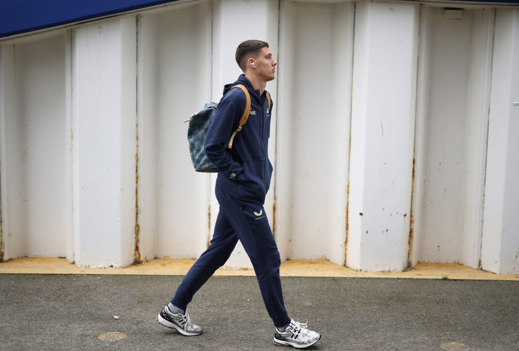 Portsmouth FC v Burnley FC - Sky Bet Championship Tottenham Hotspur