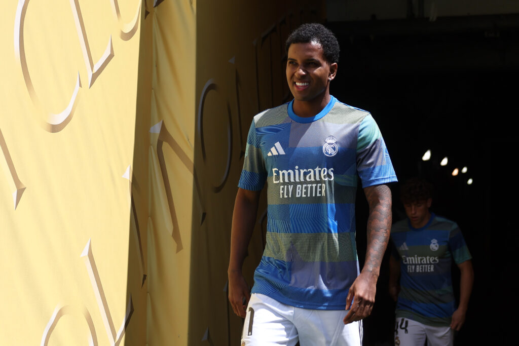 Manchester City are unlikely to sign both Xavi Simons and Rodrygo this summer given their respective price tags.