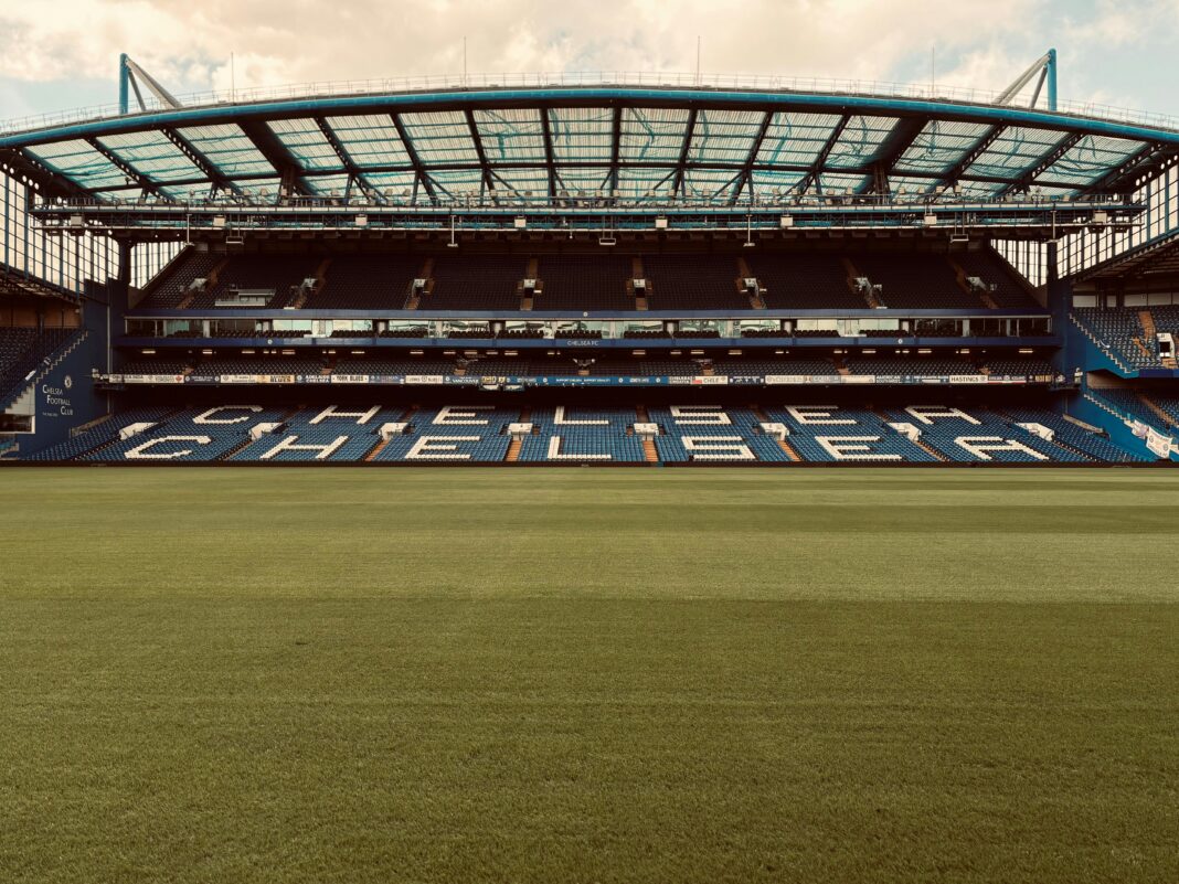 umberto-andrini-Z6X0tpN9kQY-unsplash Chelsea home ground Stamford Bridge