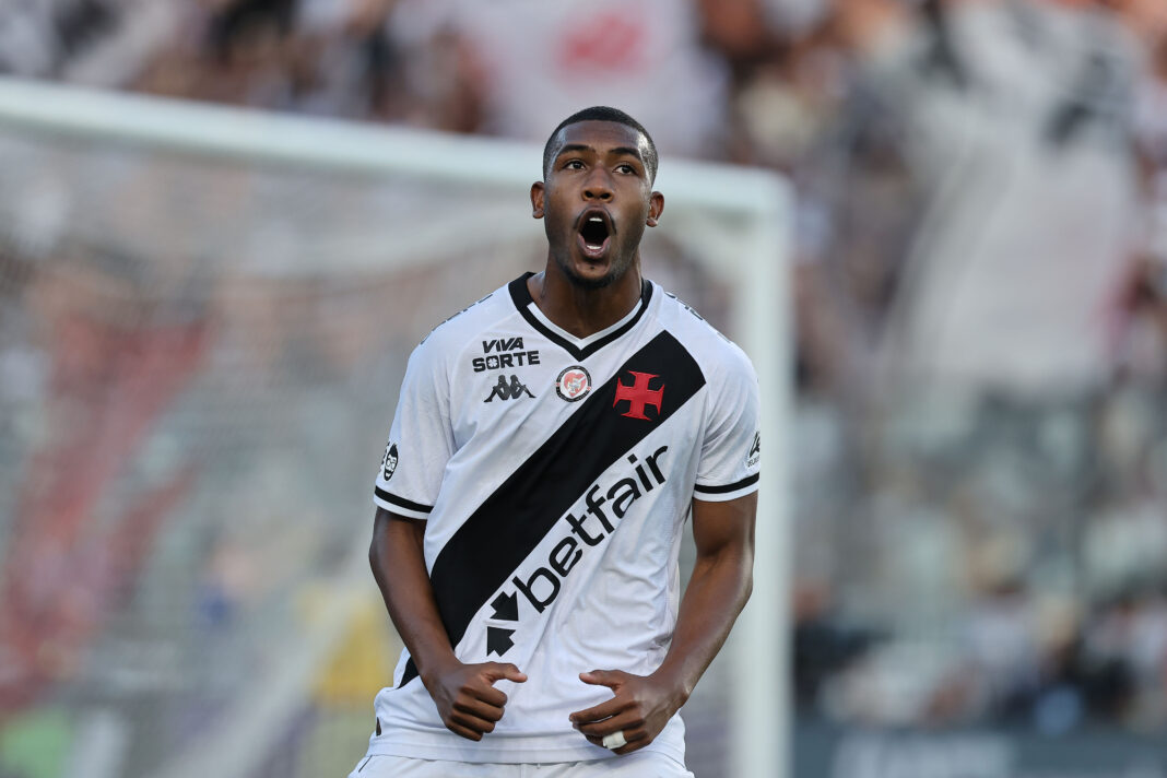 Vasco Da Gama v Vitoria - Brasileirao 2025 Tottenham Hotspur