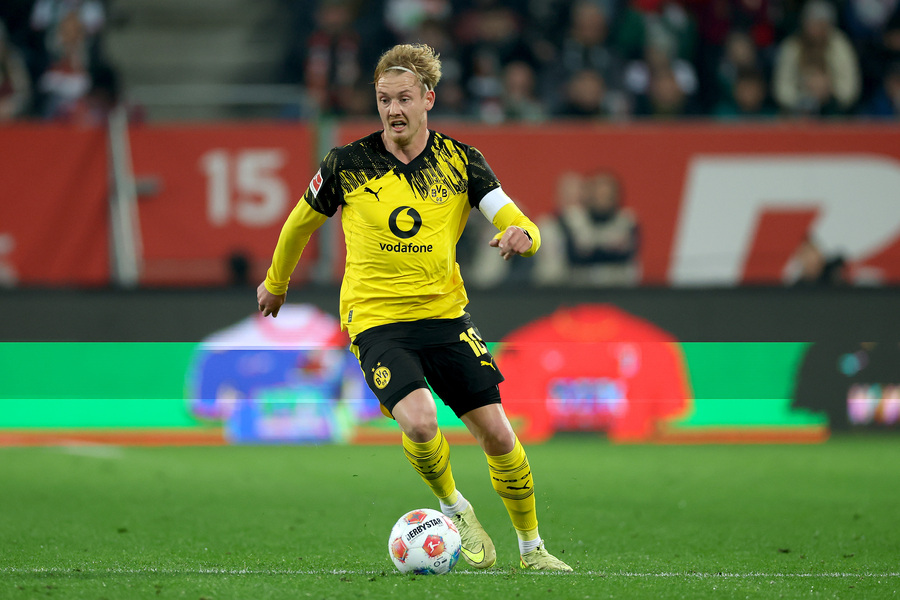 FC Augsburg v Borussia Dortmund - Bundesliga Aston Villa news