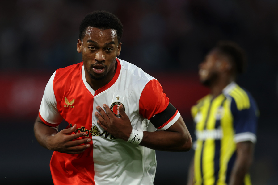 Feyenoord v Fenerbahce - UEFA Champions League Third Qualifying Round First Leg West Ham News