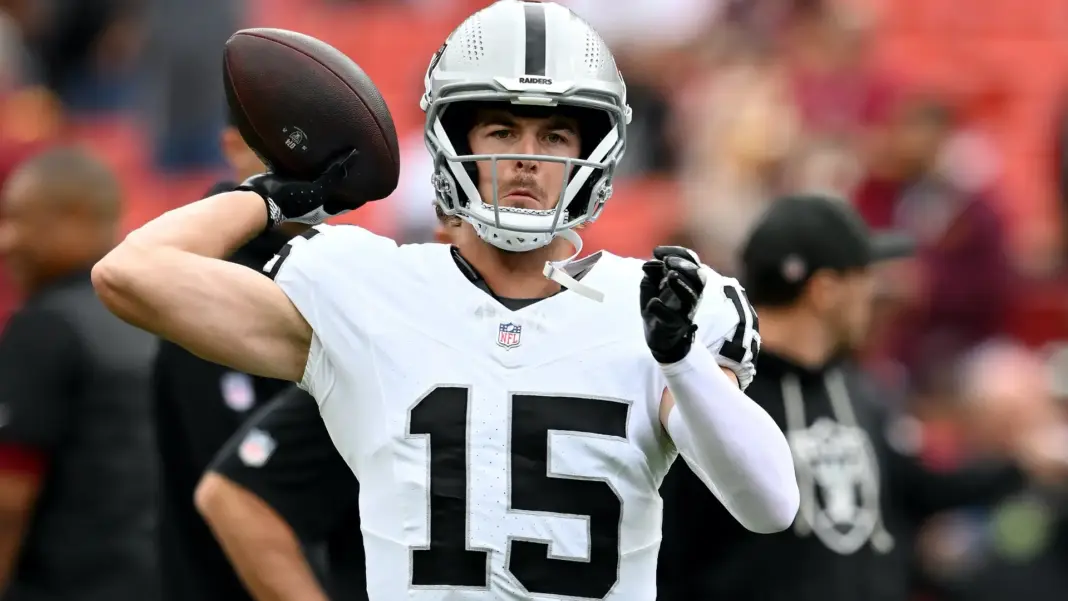 kenny-pickett-las-vegas-raiders