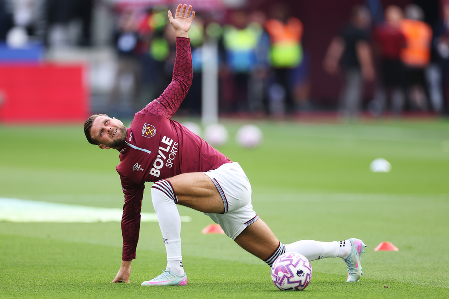 West Ham United v Tottenham Hotspur - Premier League West Ham