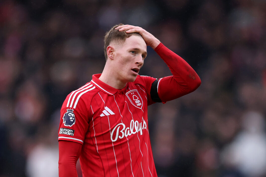 Nottingham Forest v Manchester City - Premier League Manchester United