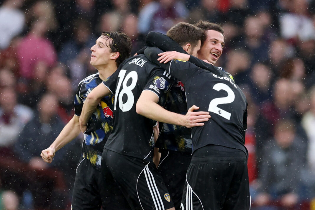 Aston Villa v Leeds United - Premier League Leeds United