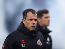 Sunderland Slap £50m Price Tag On Arsenal, Chelsea, And Manchester City Target: Should They Be Selling Him? Sunderland slap a £50m price tag on Robin Roefs as Liverpool, Chelsea, and Man City circle. Will the Dutch star leave?