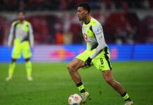 Chelsea Are Set To Rival Manchester United For This Borussia Dortmund Midfielder: Good Fit For Rosenior? Chelsea
