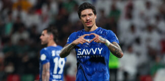 Chelsea Are Locked In A Three-Way Battle For Former Liverpool Man: Should Rosenior Go For Him? Chelsea