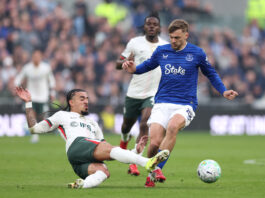 Manchester United Have Set Their Sights On This Everton Midfielder: Should Carrick Snap Him Up? Manchester United