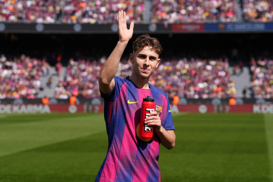 FC Barcelona v Rayo Vallecano de Madrid - LaLiga EA Sports Manchester United