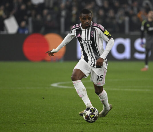 Manchester United Are Set To Rival Liverpool For This Juventus Defender: Good Option For Carrick? Manchester United