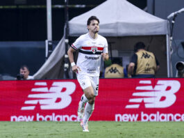 Brighton Lead Race For 24-Year-Old Celtic Target: Does He Suit The Premiership Club? Damián Bobadilla to Celtic?