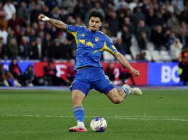 Leeds United Doing Everything To Retain This €20M Player: Is He Too Important Regardless Of Division? Pascal Struijk of Leeds United