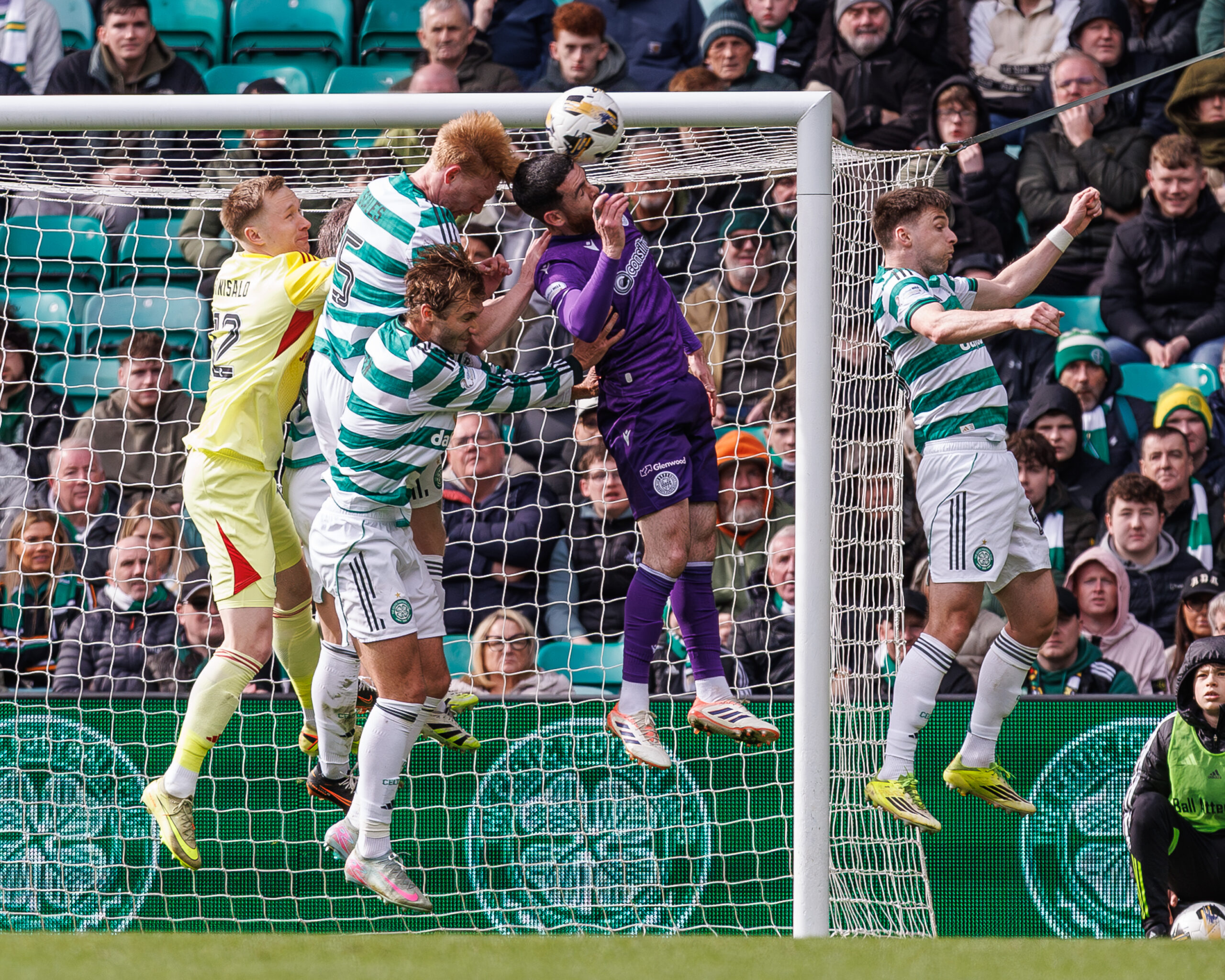 Celtic defender Scales in action against St Mirren