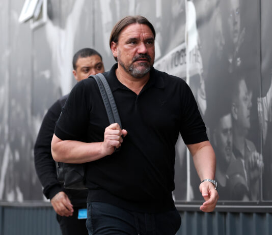 Ian Wright Singled Out Daniel Farke For This Big Reason: Are Leeds United Heading In The Right Direction? Leeds United