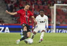 Leeds United’s £10m Winger Edges Closer To Exit: What Should The Club Do? Leeds United