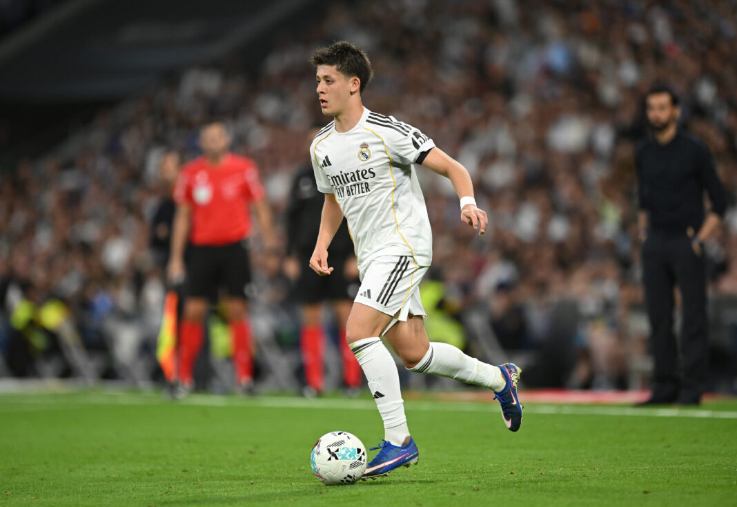 Real Madrid CF v Deportivo Alaves - LaLiga EA Sports Arsenal