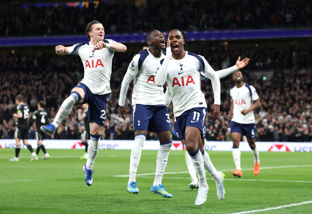 Tottenham Hotspur v Leeds United - Premier League